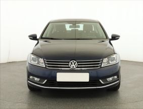 Volkswagen Passat - 2013