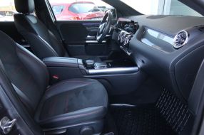 Mercedes-Benz GLA - 2023