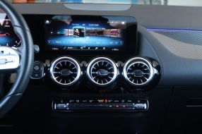 Mercedes-Benz GLA - 2023