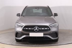 Mercedes-Benz GLA - 2023