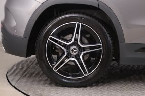 Mercedes-Benz GLA - 2023