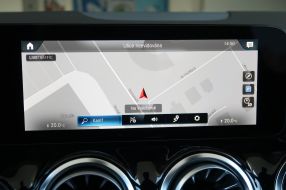 Mercedes-Benz GLA - 2023
