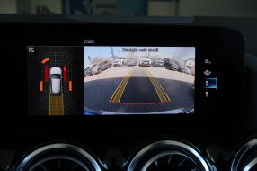 Mercedes-Benz GLA - 2023