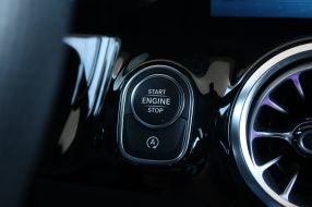 Mercedes-Benz GLA - 2023