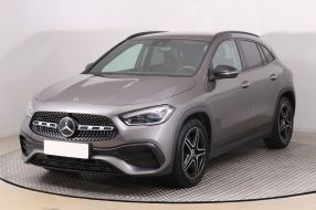 Mercedes-Benz GLA - 2023
