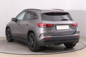 Mercedes-Benz GLA - 2023