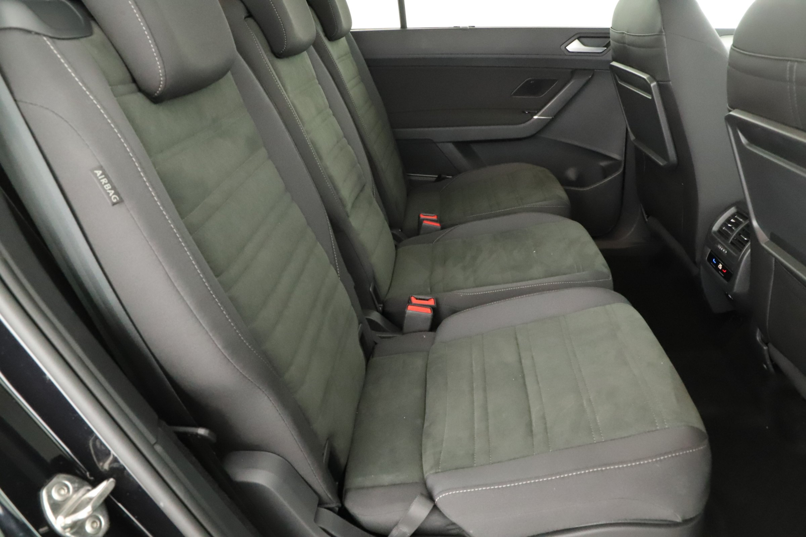 Volkswagen Touran - 2024