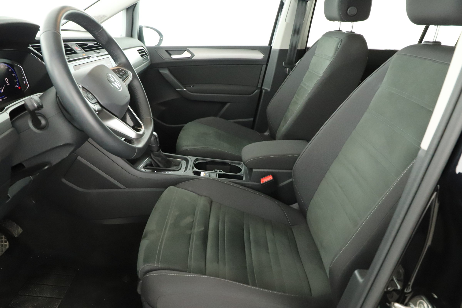 Volkswagen Touran - 2024