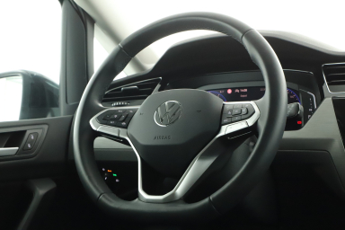 Volkswagen Touran - 2024