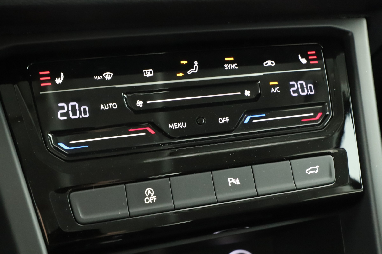 Volkswagen Touran - 2024