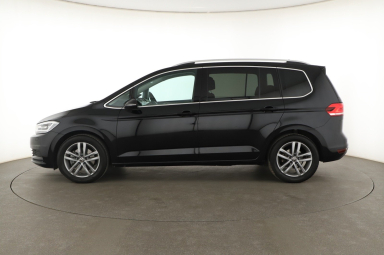 Volkswagen Touran - 2024