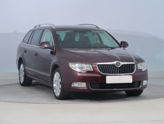 Škoda Superb 2010