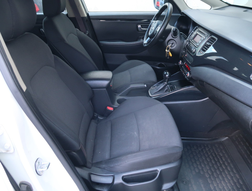 Kia Carens, 2015