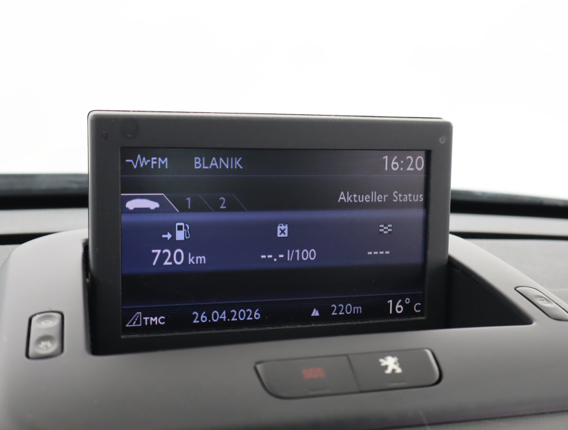 Peugeot 5008, 2012