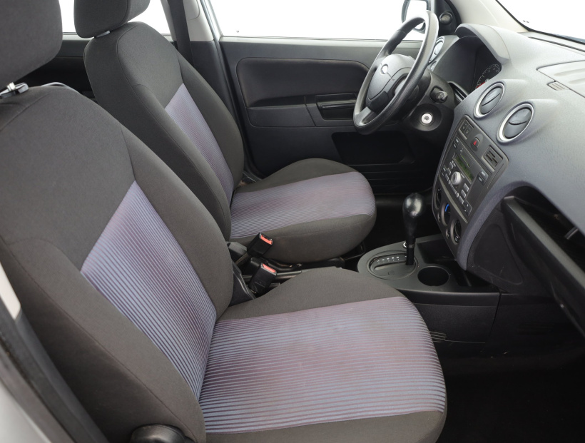 Ford Fusion, 2006