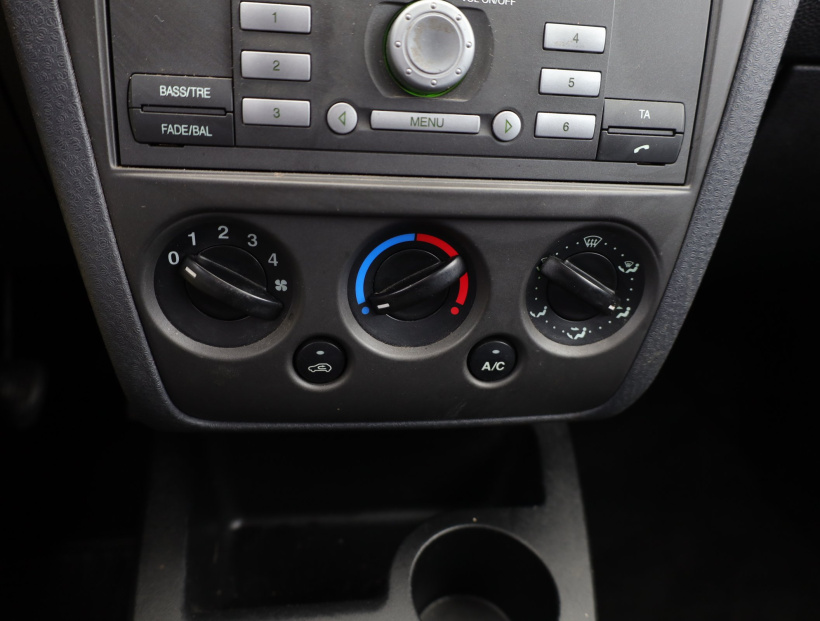 Ford Fusion, 2006