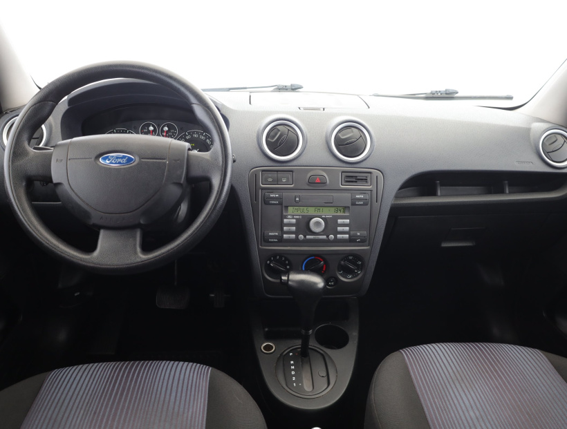Ford Fusion, 2006