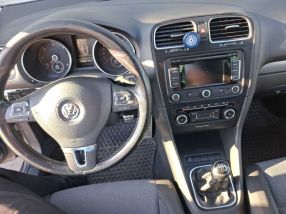 Volkswagen Golf - 2011
