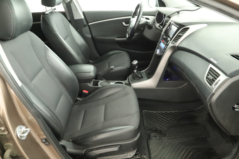 Hyundai i30, 2014