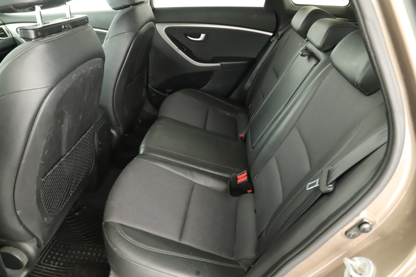 Hyundai i30, 2014