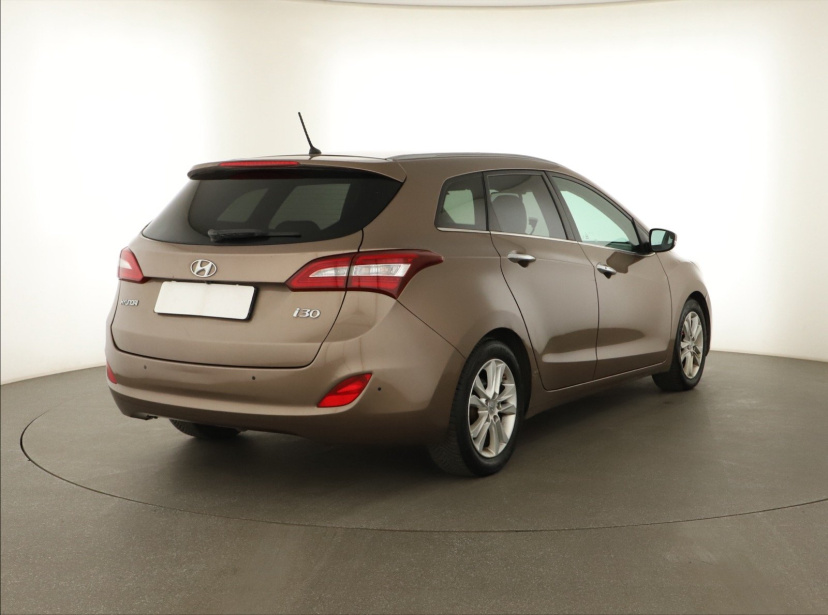 Hyundai i30, 2014