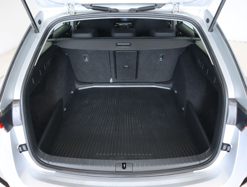 Škoda Octavia, 2022