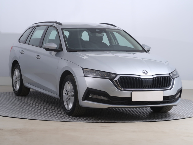 Škoda Octavia 2023