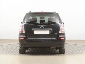 Toyota Corolla Verso - 2008