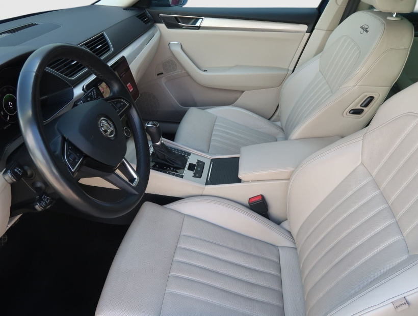 Škoda Superb, 2019