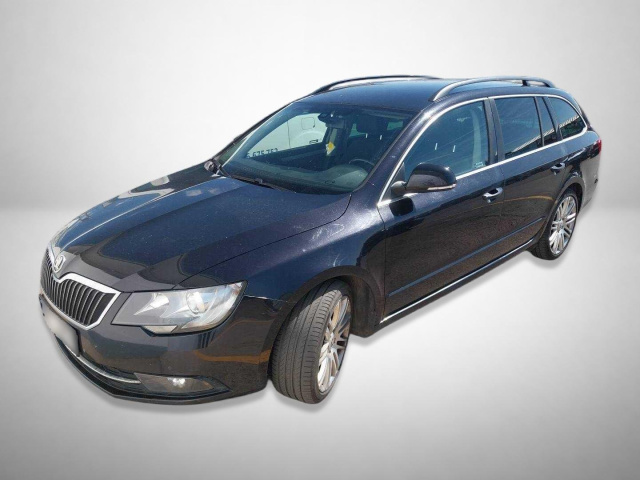 Škoda Superb 2014
