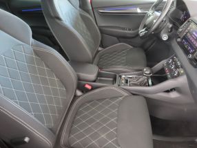 Škoda Karoq - 2023