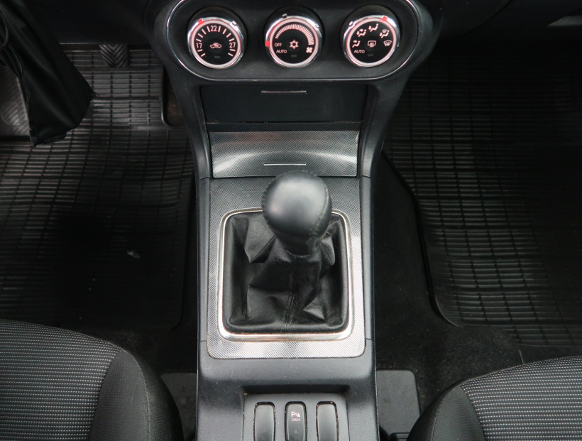 Mitsubishi Lancer, 2010