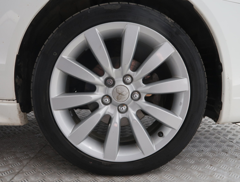 Mitsubishi Lancer, 2010