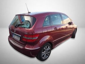 Mercedes-Benz B - 2009