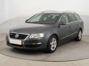 Volkswagen Passat - 2009