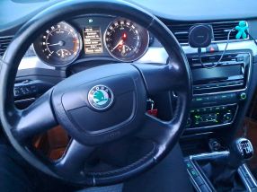 Skoda Superb - 2010