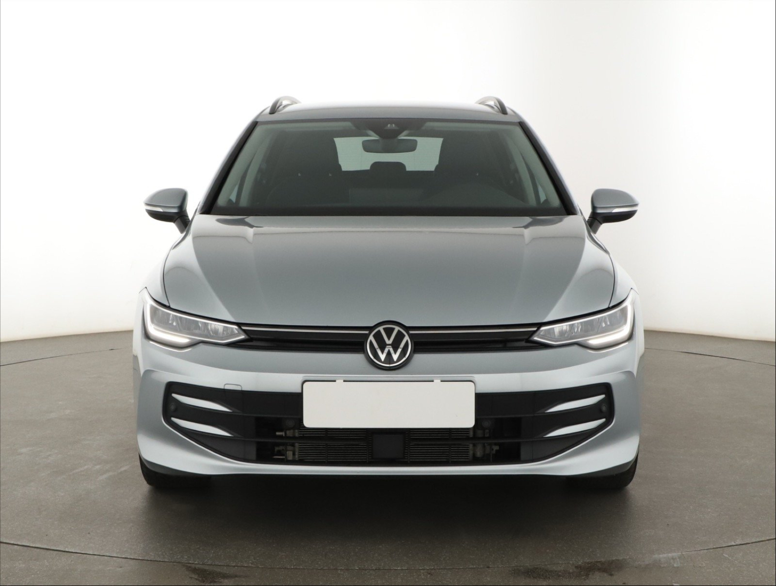 Volkswagen Golf - 2025