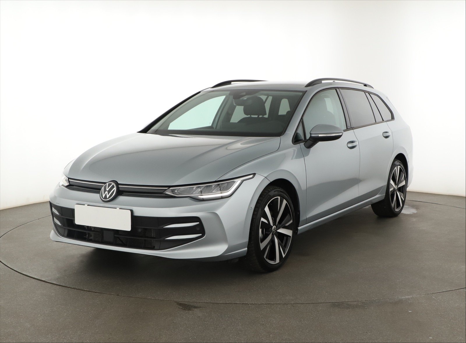 Volkswagen Golf - 2025