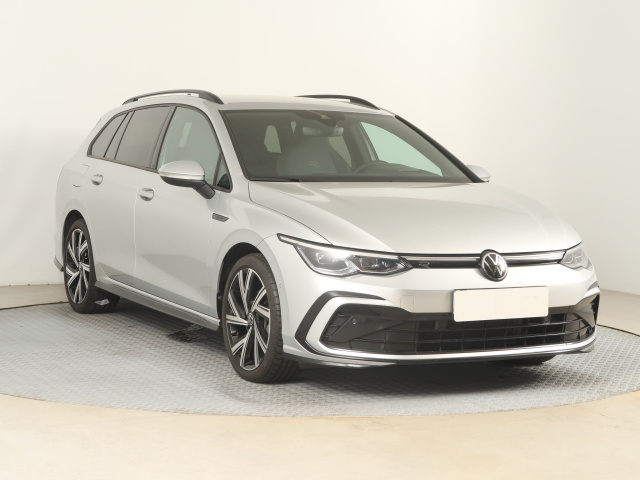 Volkswagen Golf 2025