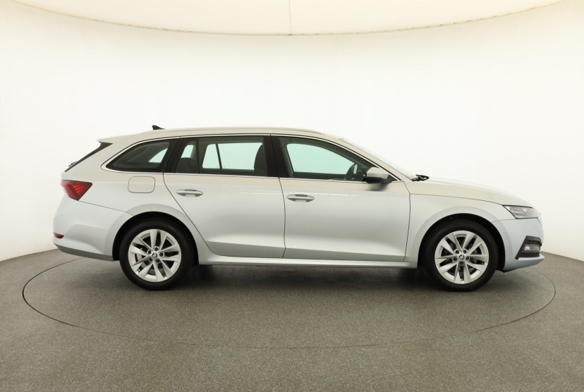 Škoda Octavia, 2022