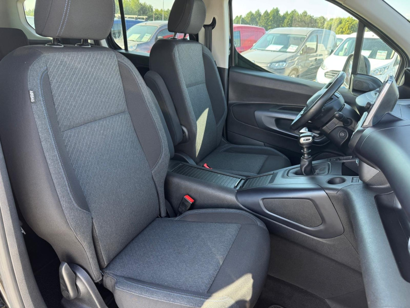 Peugeot Rifter, 2021
