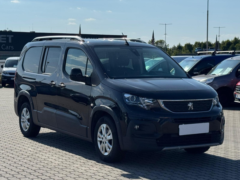 Peugeot Rifter, 2021