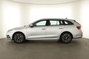 Škoda Octavia - 2022
