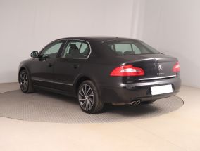Skoda Superb - 2012