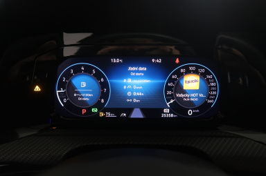 Volkswagen Golf - 2023