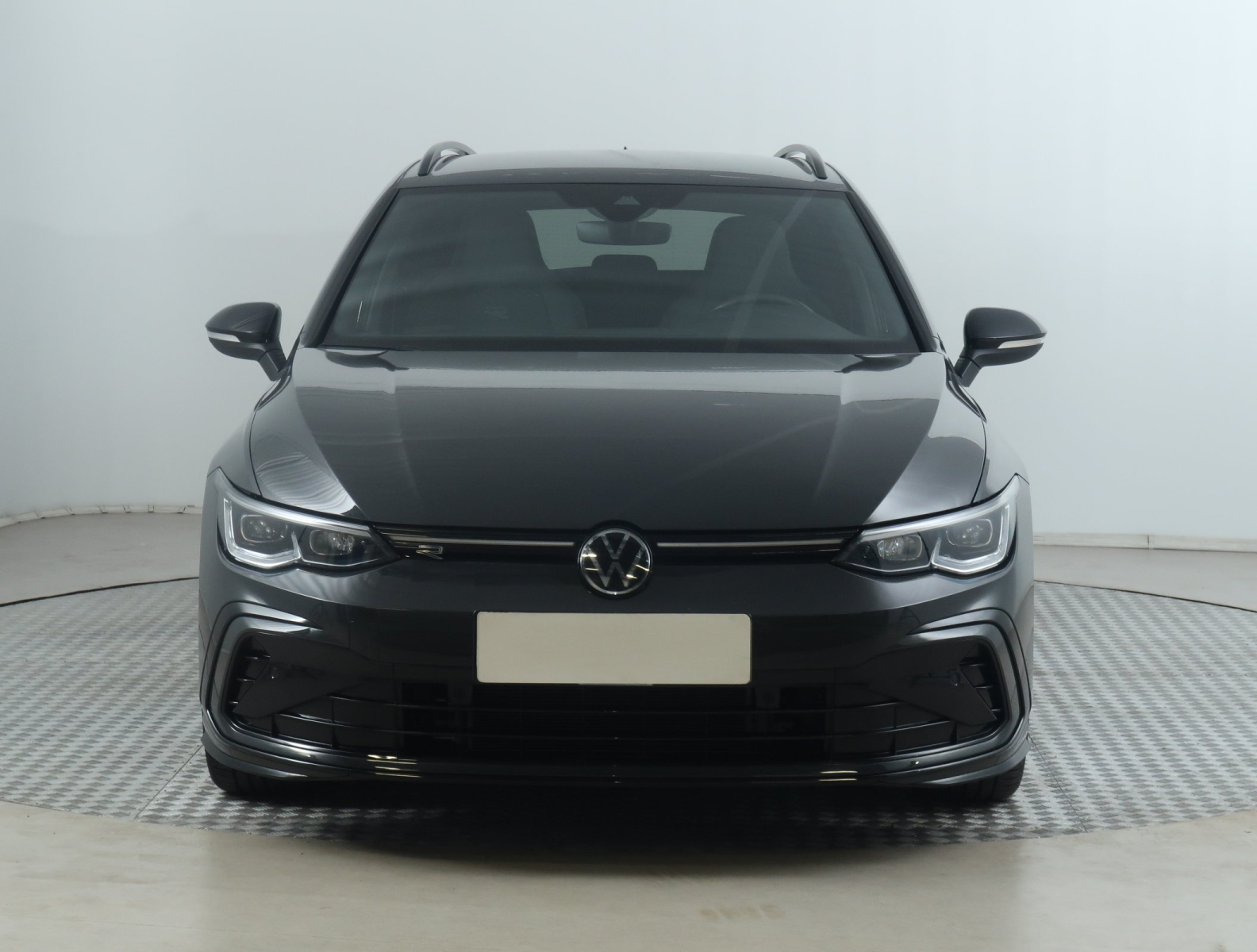 Volkswagen Golf - 2023
