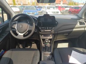 Suzuki SX4 S-Cross - 2025