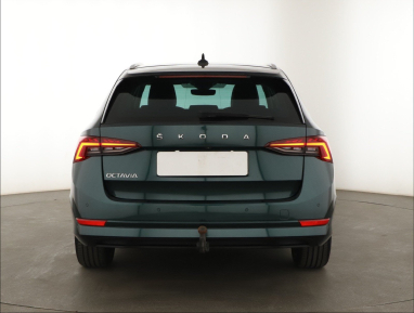 Škoda Octavia - 2024