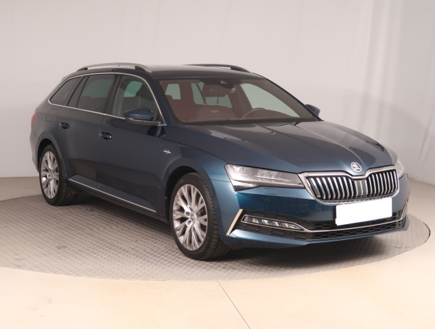 Škoda Superb 2024