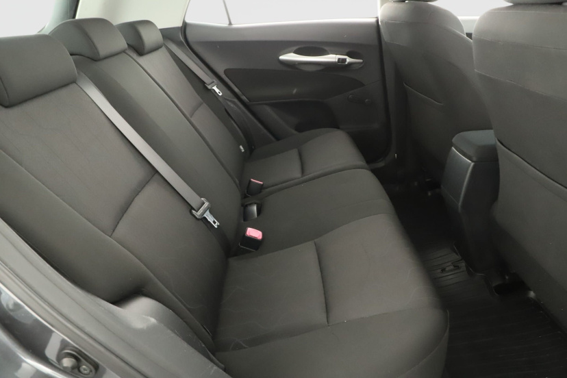 Toyota Auris, 2011